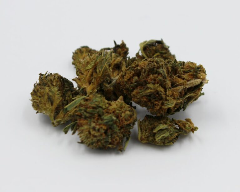 Exploring the Unique Effects of Oreo Cookies Strain